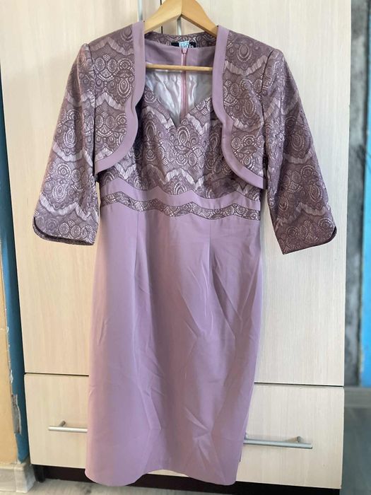 Rochie doamne cu sacou