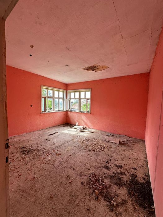 Продава се Къща в с. Преселка, Област Шумен - 90 кв.м за 94 €/кв.м - Снимка #8