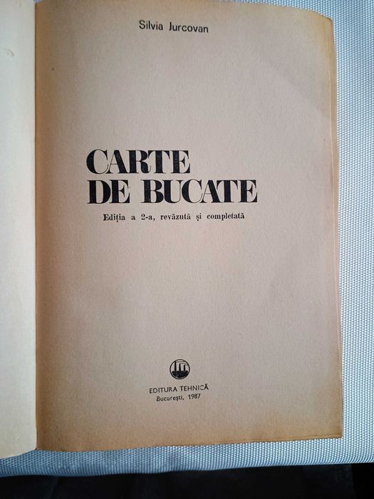 Carte de  bucate-Silvia Jurcovan