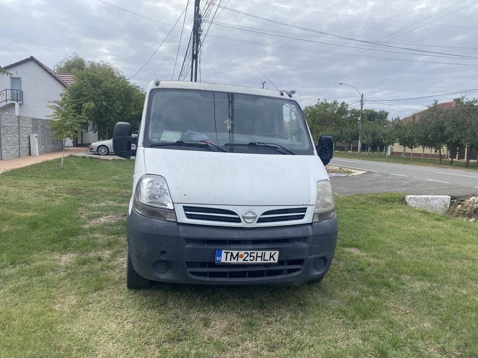 Nissan interstar 2.5
