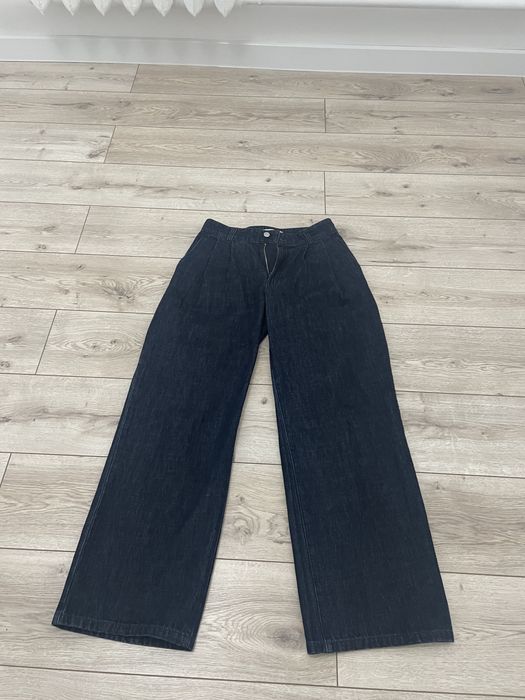 Женские джинсы с защипами