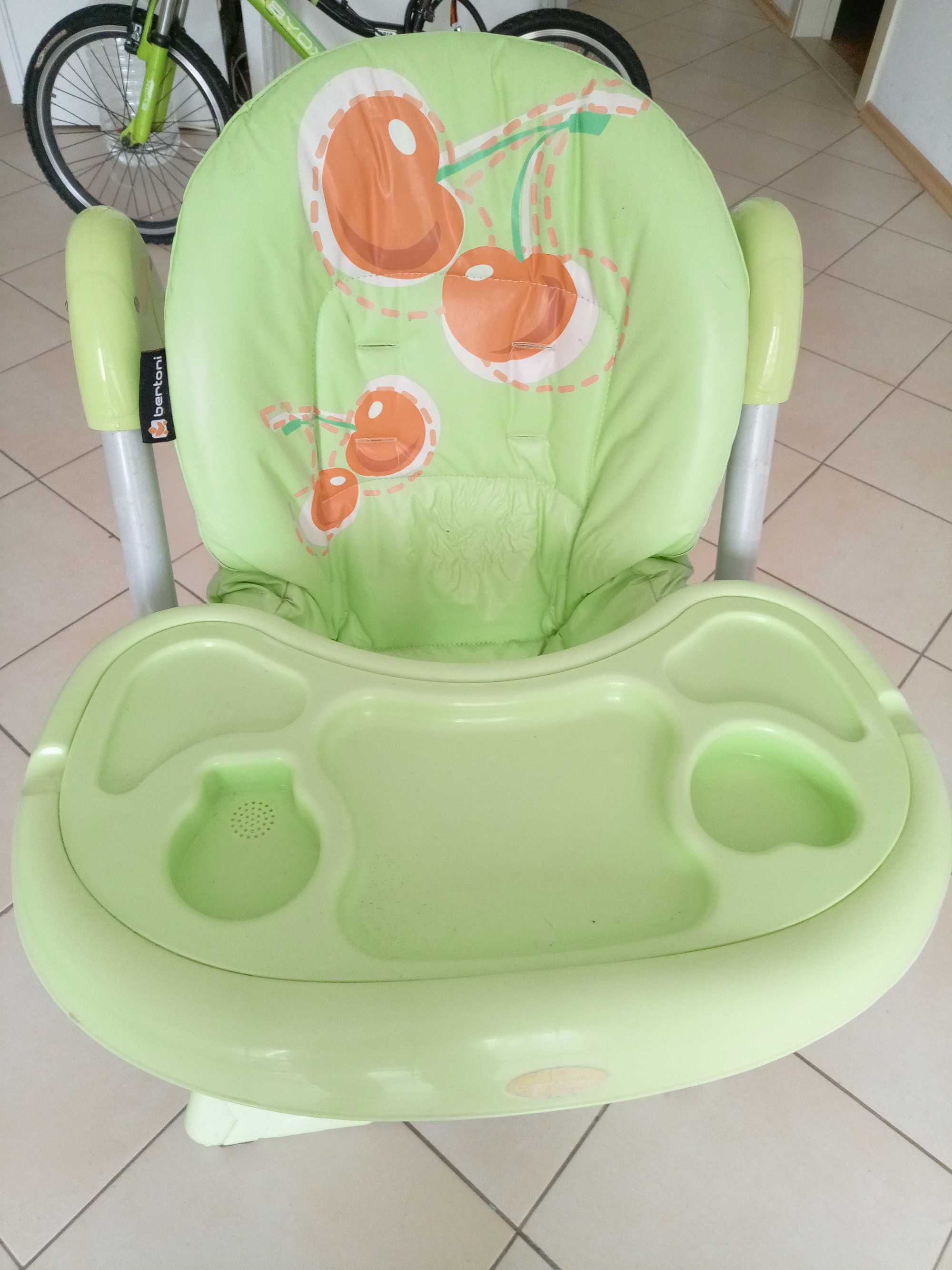 Бебешко столче за хранене Lorreli Yam Yam