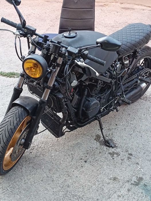 Мотоциклет Honda vf 1000f 2