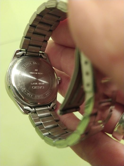 Casio дамски часовник