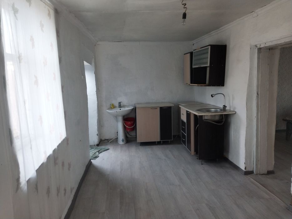 Ассалаумалейкум қалайсыз дар Бобровка жақтан үй сатылады хабарласыныз