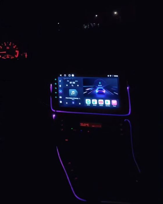 Vând n a v i g a t i e B M W e 46