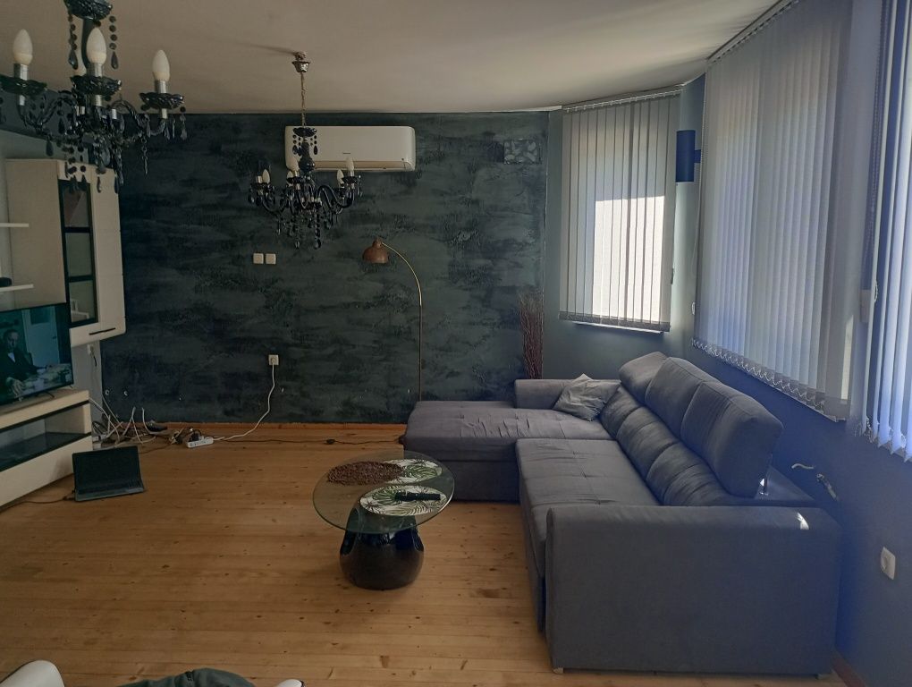 Дава се под наем Къща в с. Бистрица, Област София-град - 300 кв.м за 2250 € - Снимка #17
