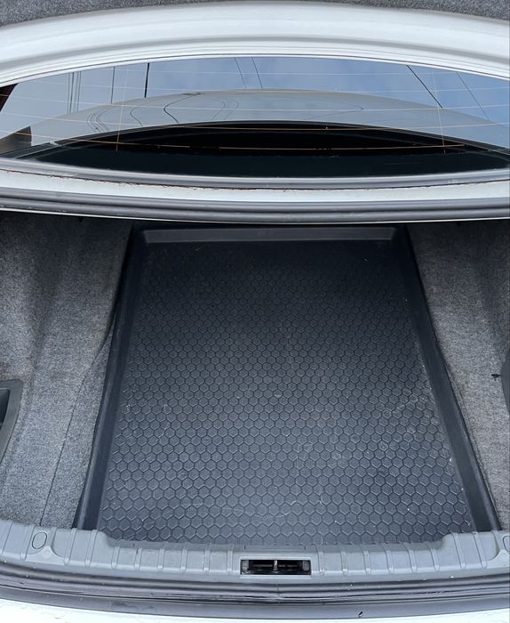 Vând sau schimb, BMW E90 320D