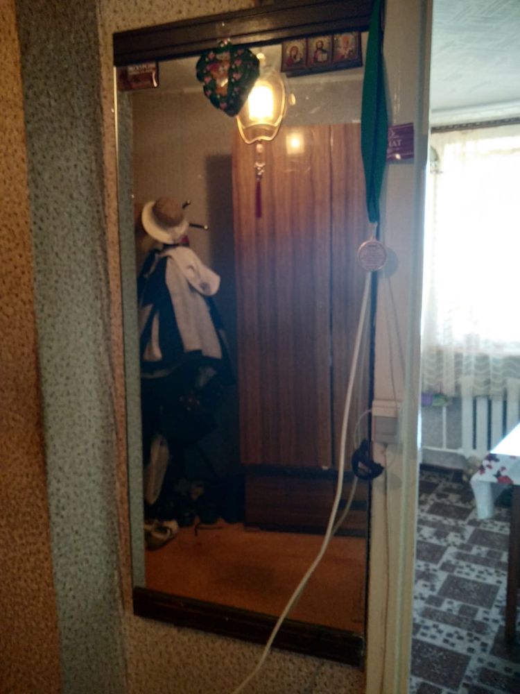Продам двух спальную кровать и шкафы
