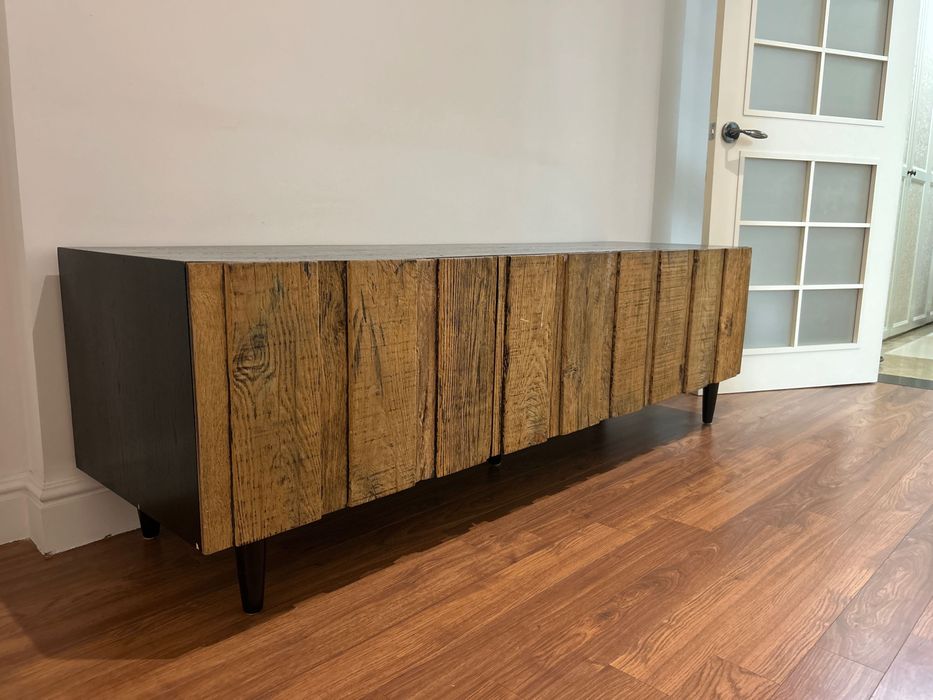 Тумба под телевизор