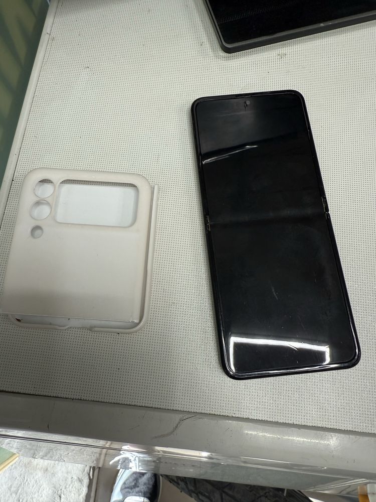 Samsung Z flip 3