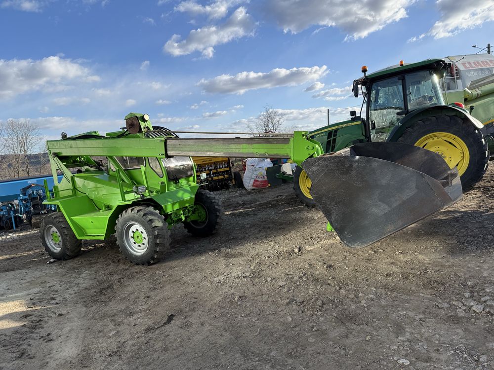 Incarcator frontal merlo 4x4