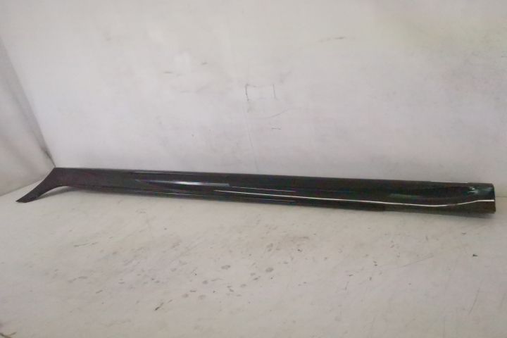 Праг Тип Стъпало Ляв Оригинален В Добро Състояние Мерцедес-Бенц / Merc