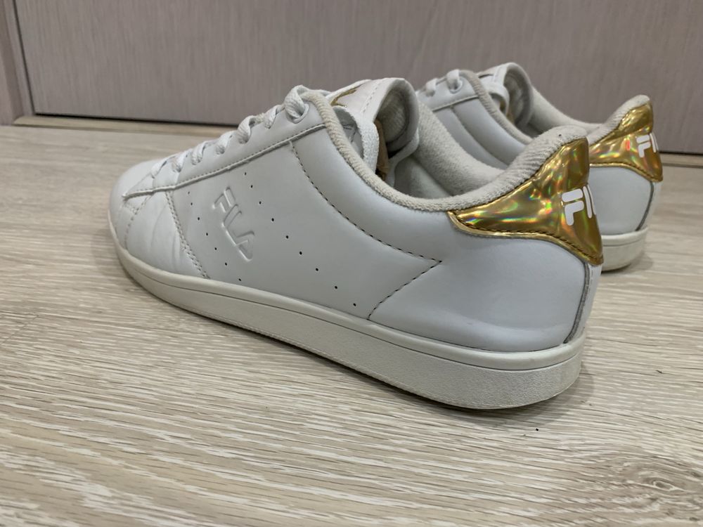 Fila кожени номер 41