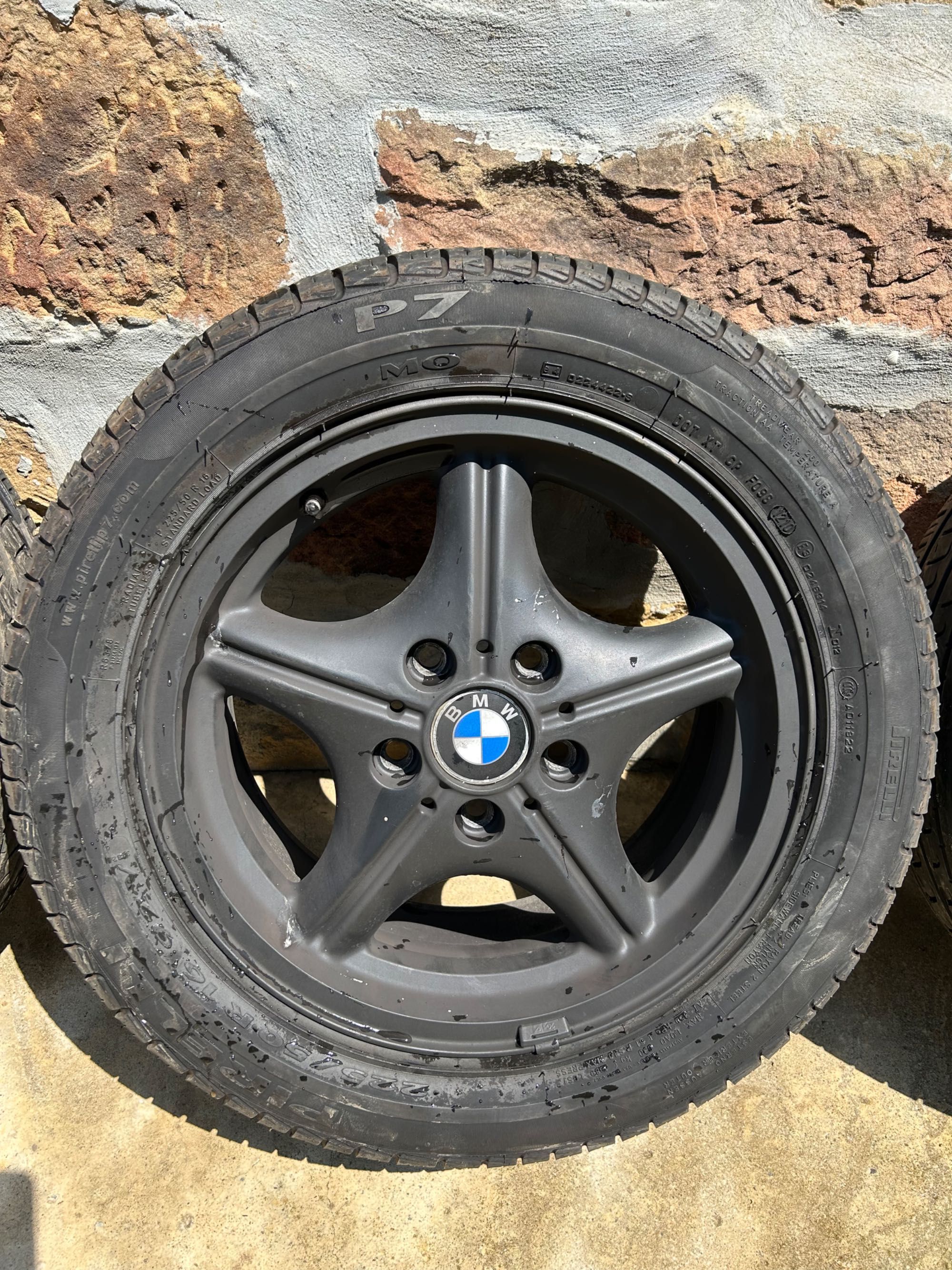 Оригинални BMW джанти с гуми пирели/ Pirelli P7 225/50R 16 92V