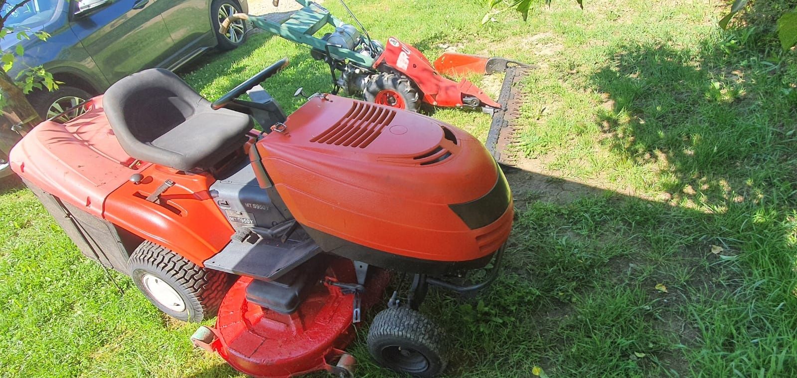 Tractoras gazon motec 20 cai