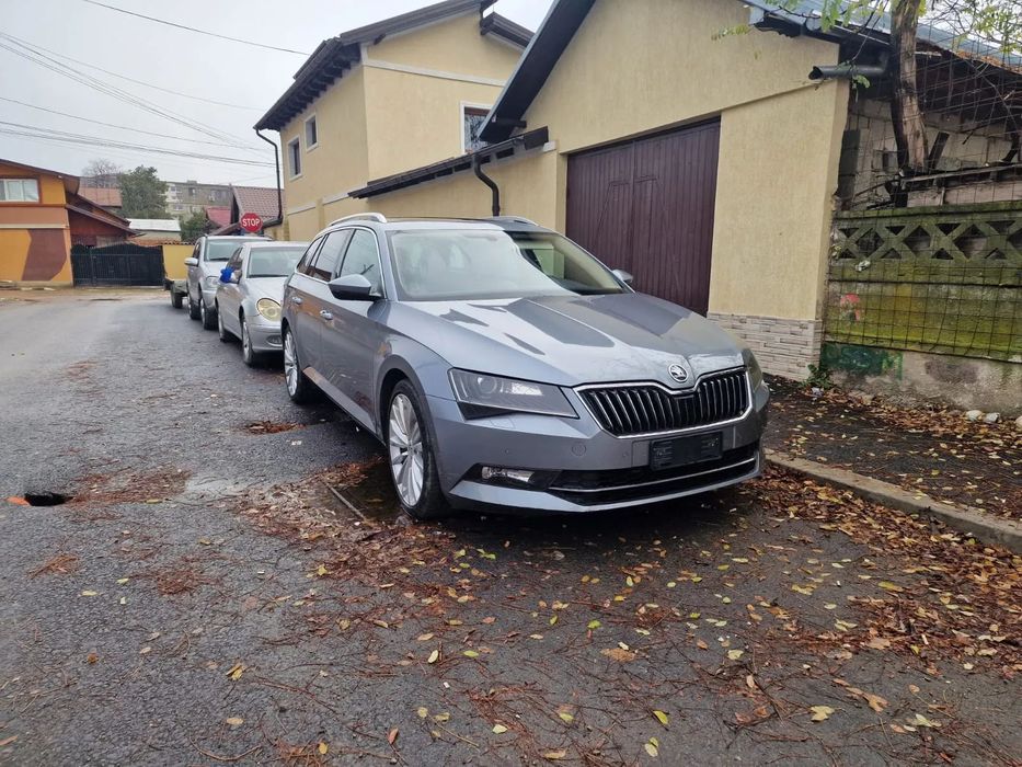Skoda Superb *** DSG, 4x4 automata, 190cp, cod motor DFCA ***