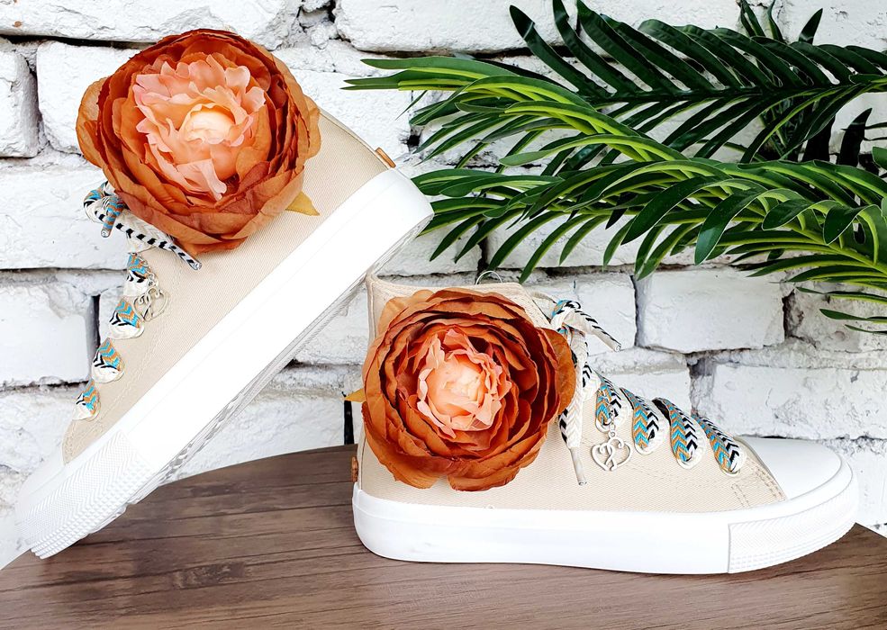 Декорирани кецове 37 номер