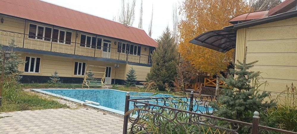 Tayor biznes 2 gegtar yer 3 eki etajli uy remontan chiqan