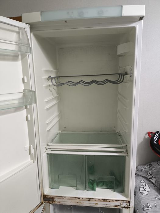 Холодильник Electrolux