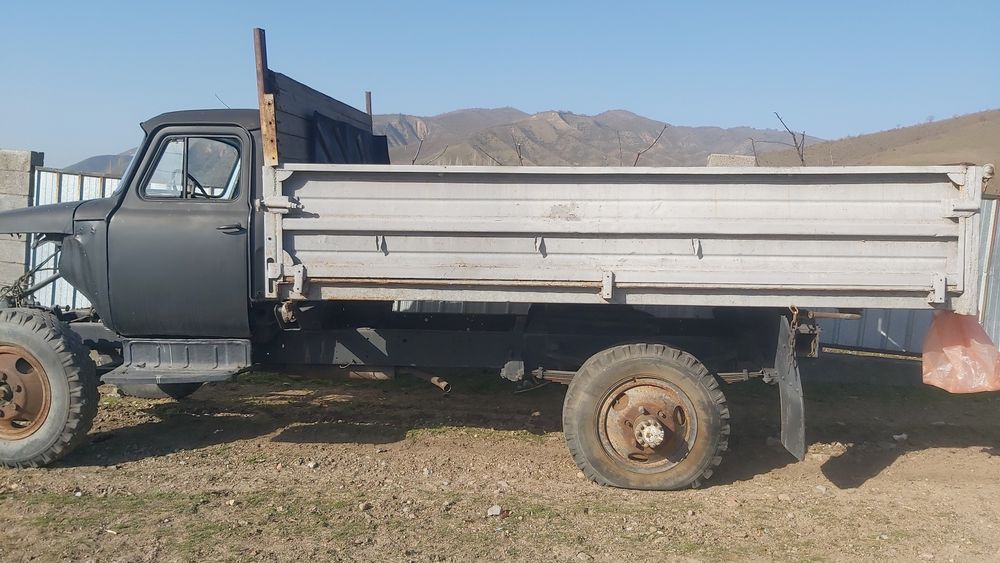 Газ53 на запчасть с мотором