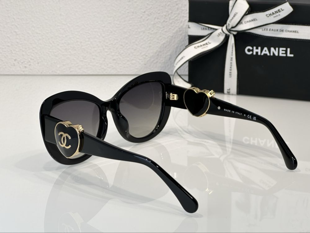 Слънчеви очила Chanel