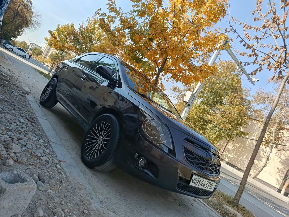 Mashinani xurmat qiladigan odamga beriladi