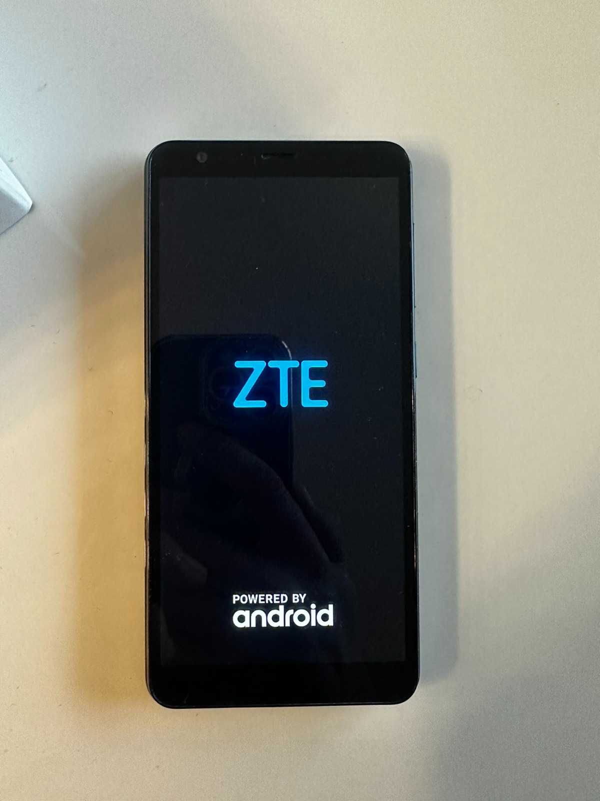 ZTE Blade A5 - смартфон - пълен комплект - отлично състояние