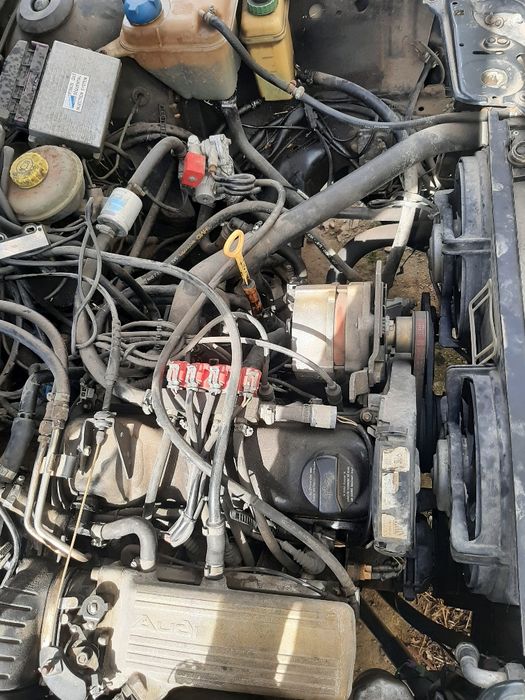 Продава се двигател от ауди 80 б4 1.6 101кс АDA