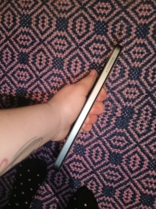 Vând telefon tecno spark