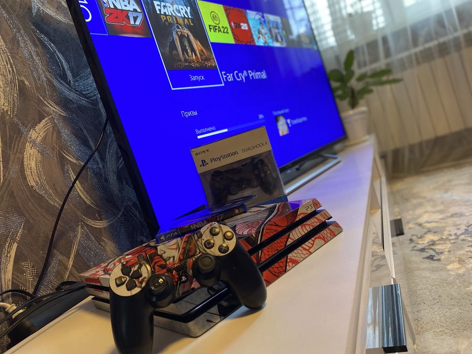 Продам пс 4 про/ps4 pro