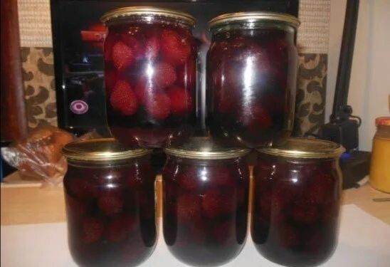 Продаётся варенье из малины, домашние!!!