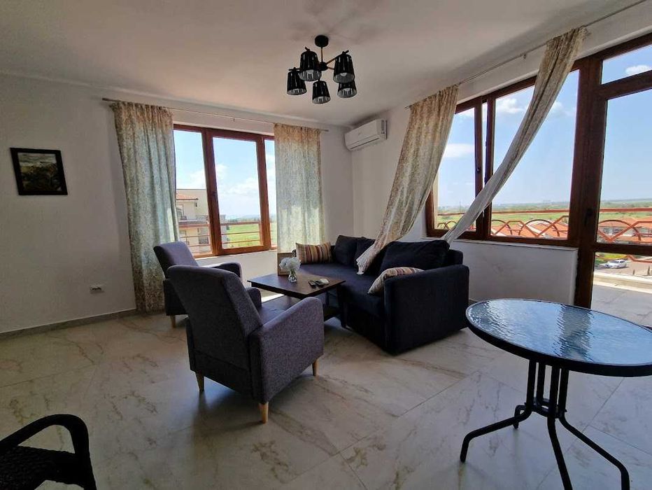 Продава се Тристаен апартамент в Балчик - 117 кв.м за 898 €/кв.м - Снимка #3