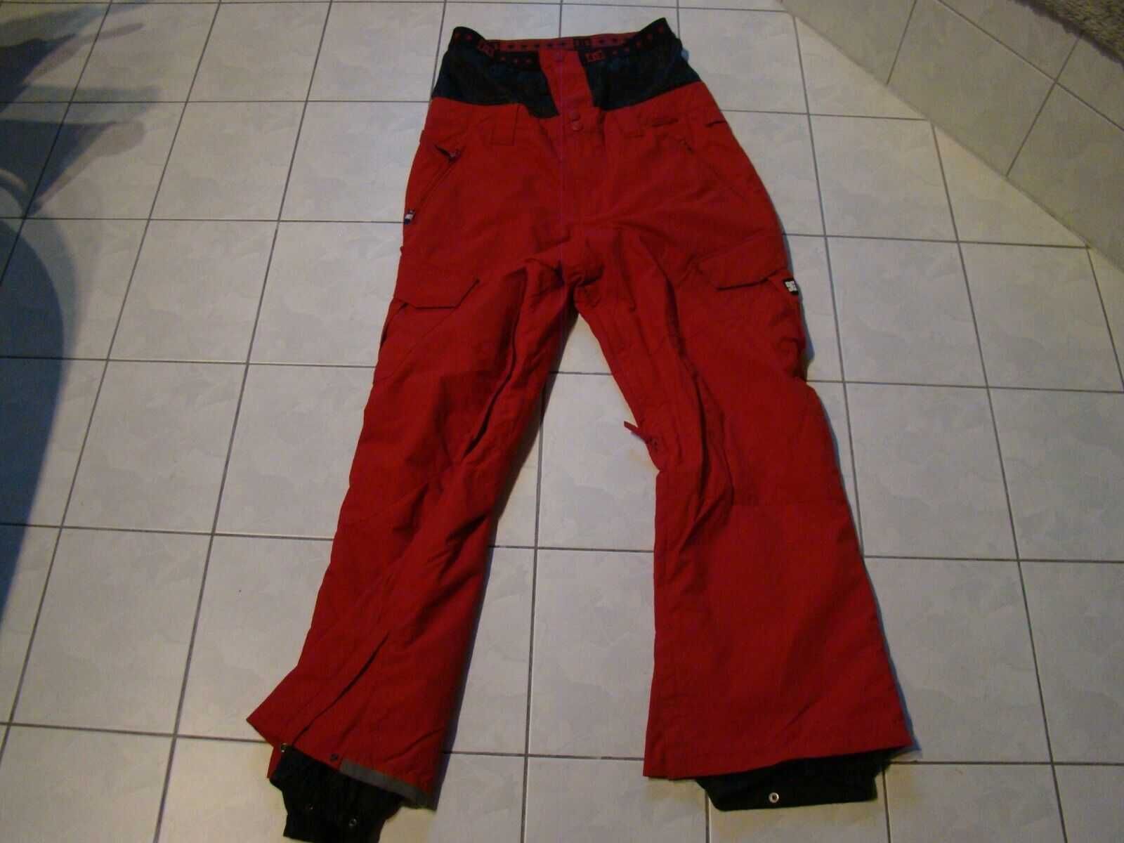 Pantaloni ski / Sowboard DC Donon Rio Red - M - 10K (calitate burton)