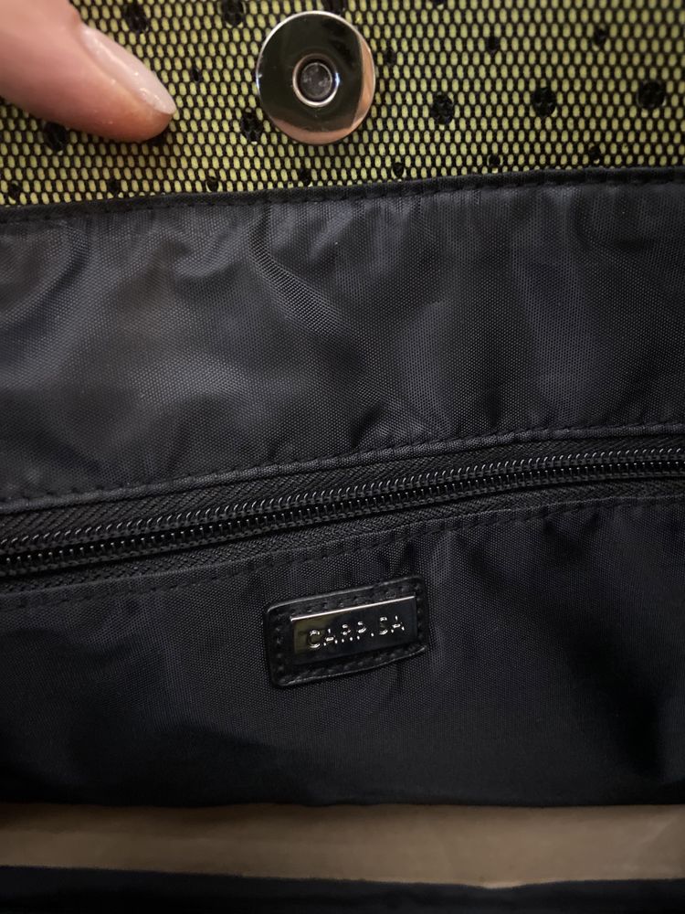 Дамска чанта с черен тюл