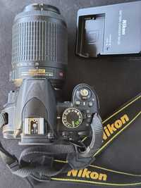 Aparat DSLR Nikon D3100