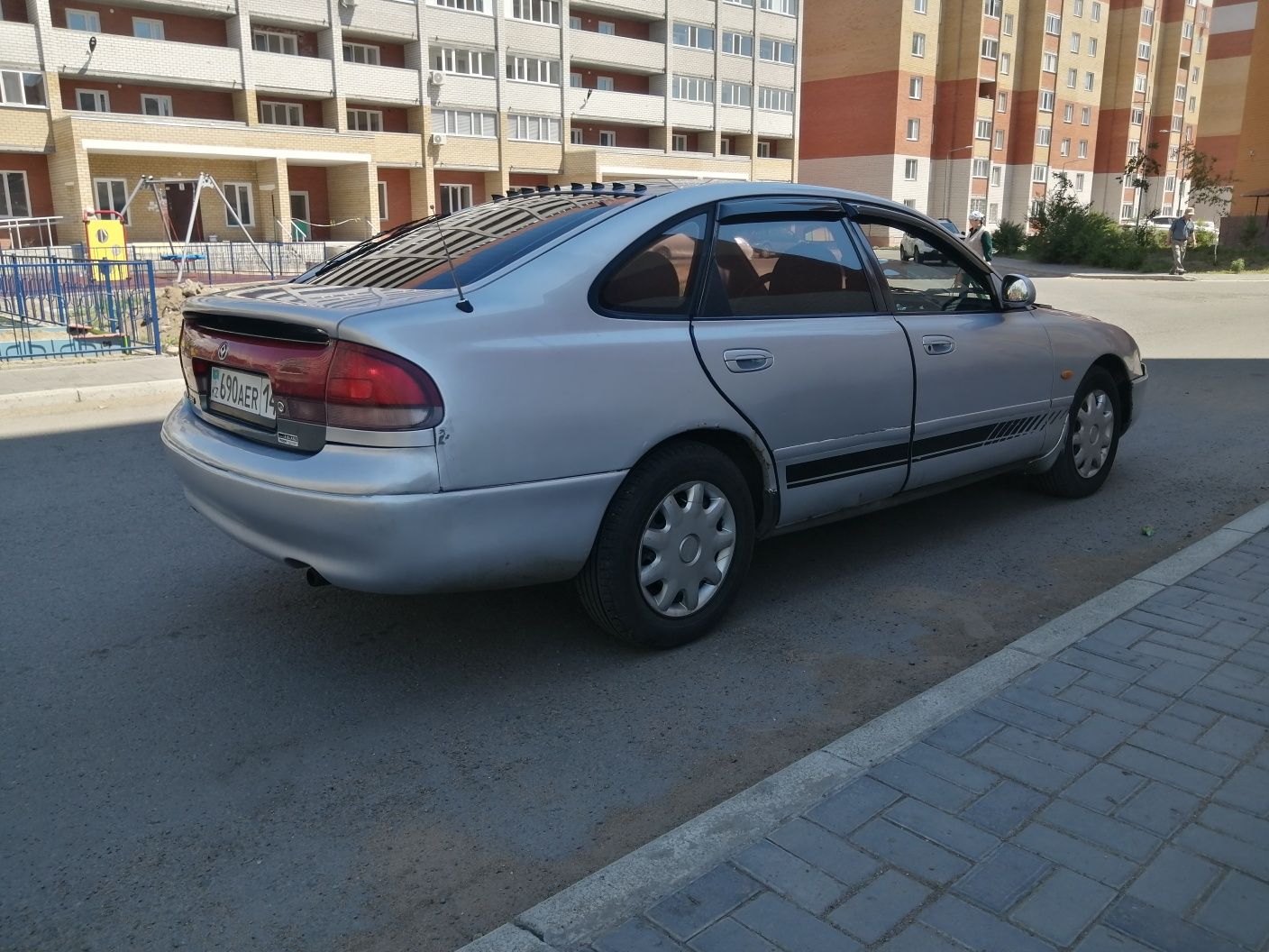 Mazda 626 ge Cronos