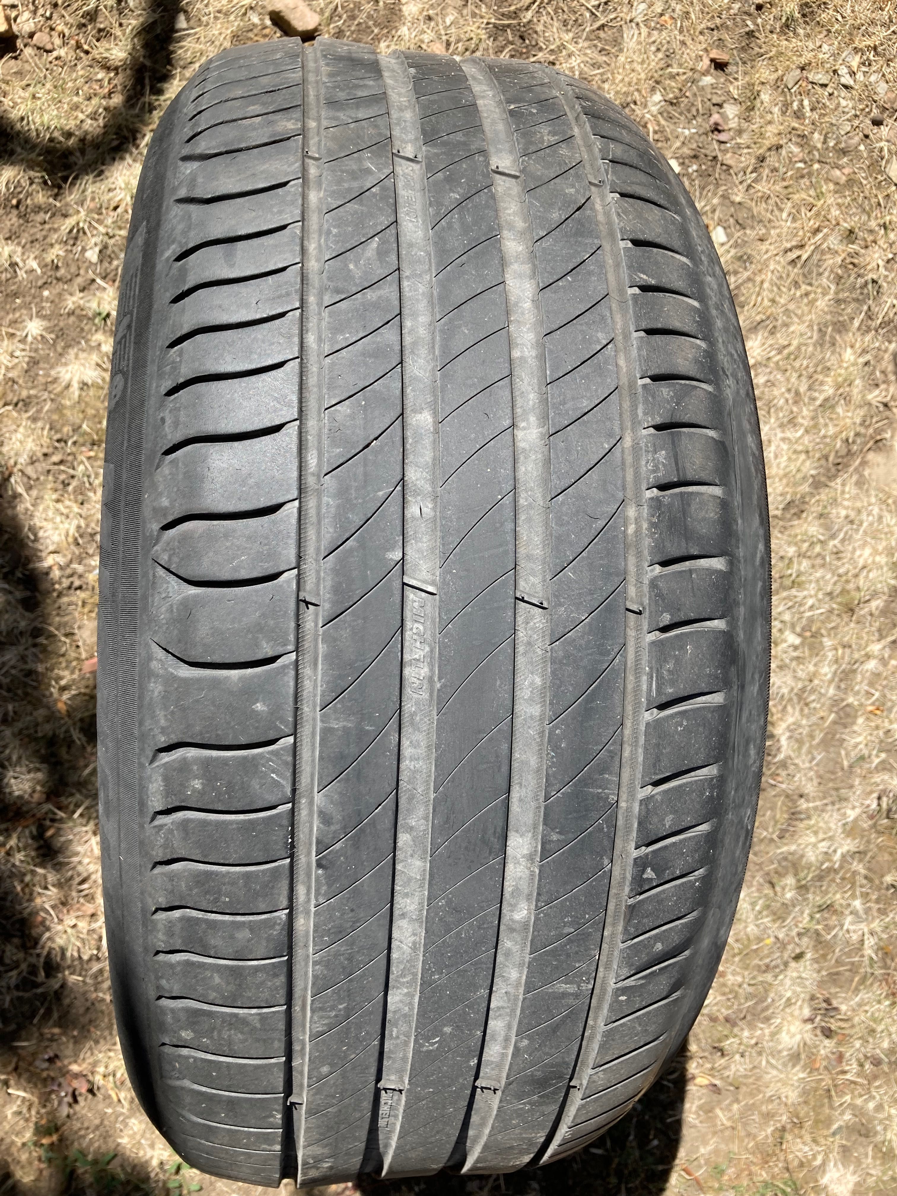 Автомобилна гума Michelin Primacy 4