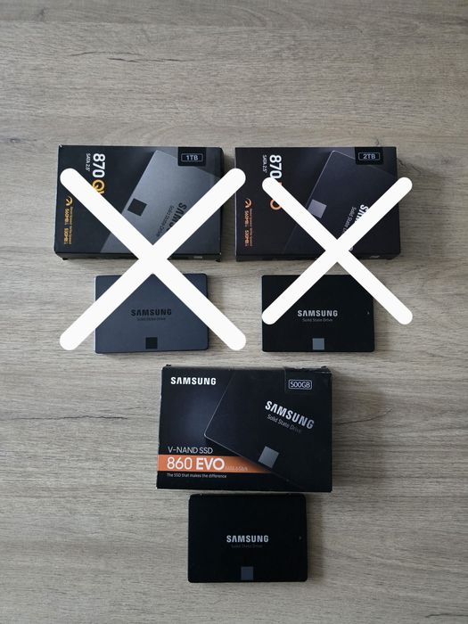 PC 2.5" SATA SSD Samsung QVO EVO