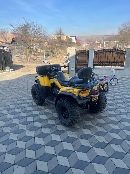 Can am Outlander Max 800