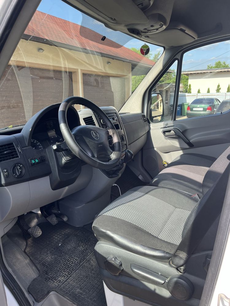 Mercedes sprinter 319 O749 6O9 689