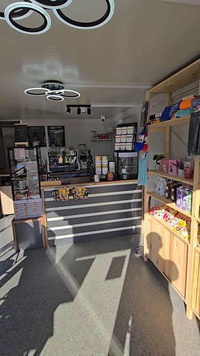 Se inchiriaza sau se vinde cafenea