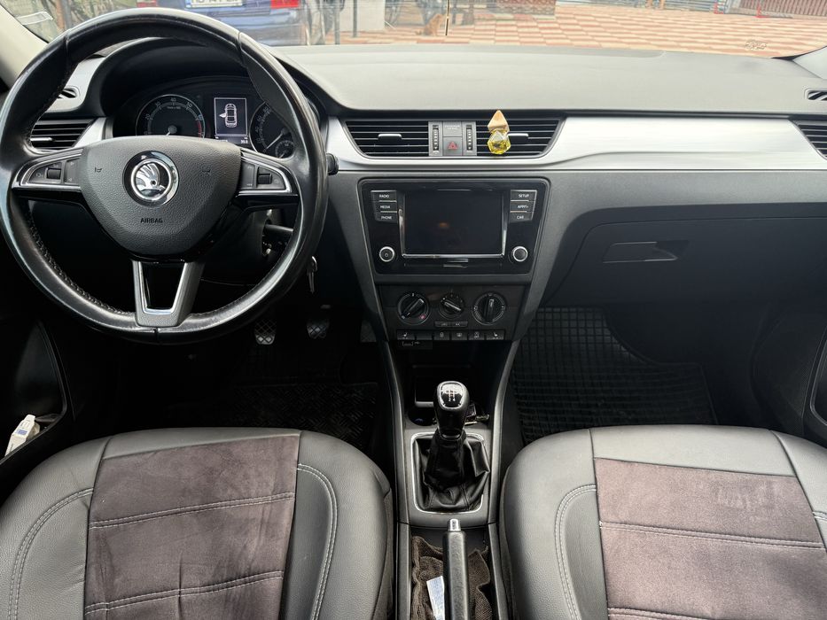 Skoda rapid 1.0 TFSI 95 cp 2019