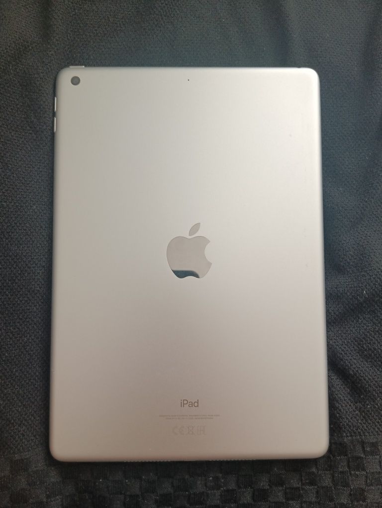 Продаю iPad 9 th
