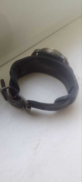 Стильные часы elevens