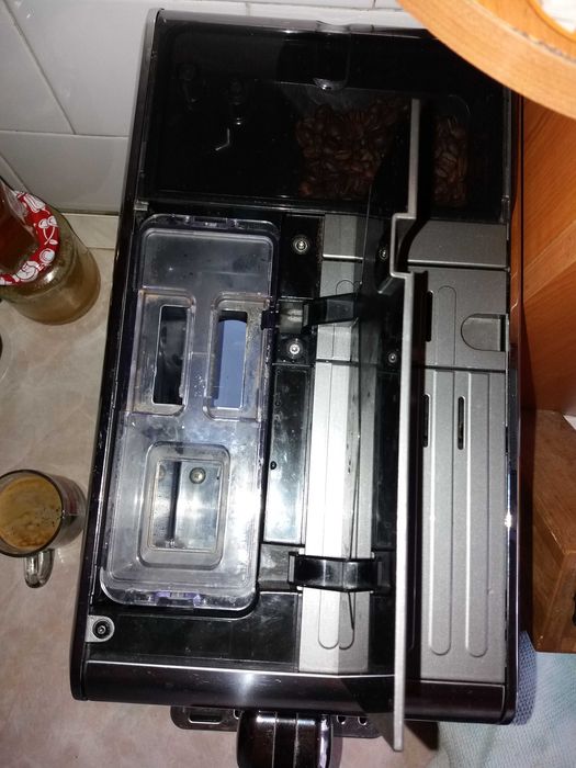 Aparat cafea saeco grandbaristo avanti bluetooth si aplicatie