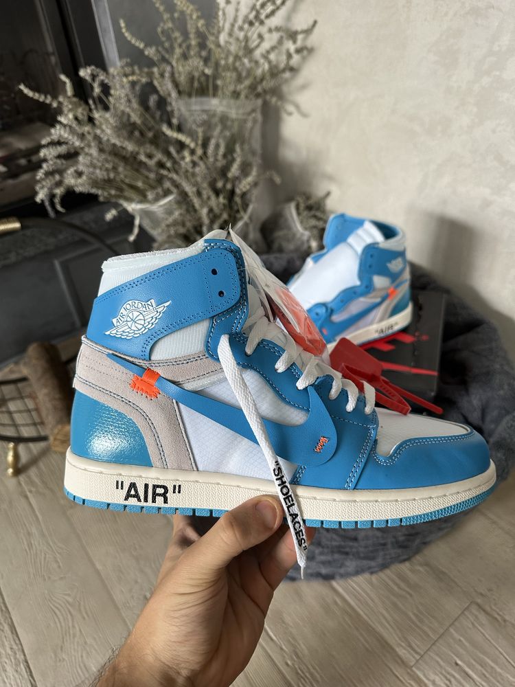 Air Jordan 1 Retro High Off-White University Blue