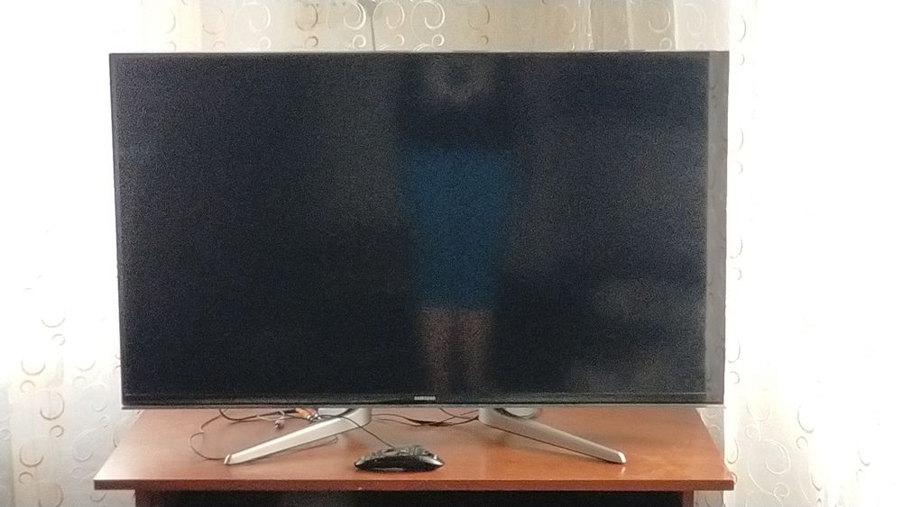 Продам телевизор