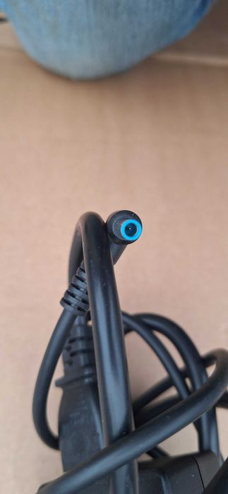 Incarcator alimentator laptop HP, Dell cu mufa mica, pin central 19,5V