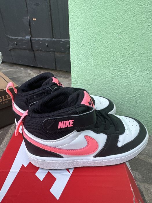 Adidasi copii, marca Nike stare impecabila